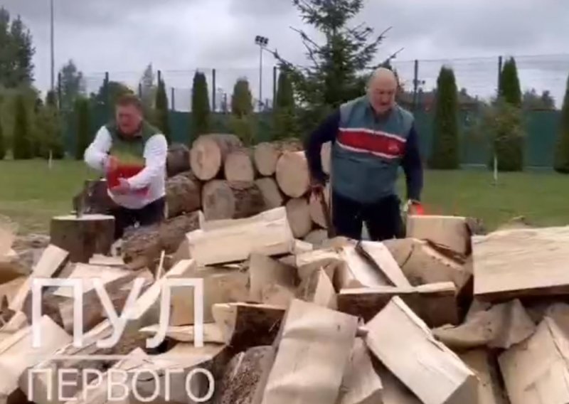 [FOTO/VIDEO] Dobro raspoloženi Lukašenko u ležernom izdanju cijepa drva i ruga se Europi: Spriječimo da EU umre od hladnoće