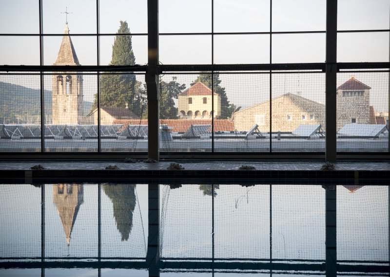 [FOTO] Apsurdno: Splitski bazeni nakon energetske obnove troše dvostruko više! Tko je kriv?