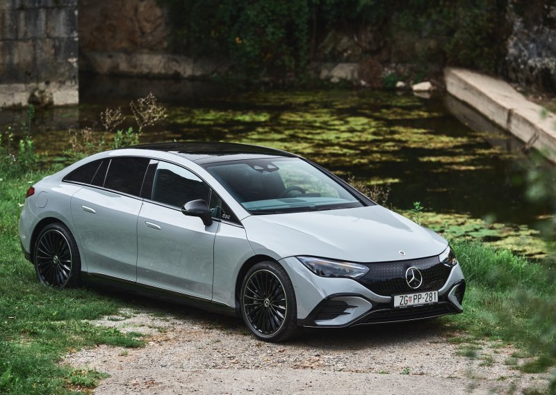 [FOTO/VIDEO] Mercedes EQE je stigao, evo što sve trebate znati o ovoj električnoj poslovnoj limuzini