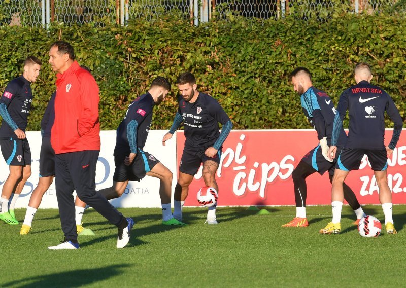 [FOTO] Pogledajte prvi trening Vatrenih uoči utakmica odluke u Ligi nacija