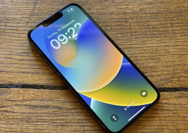 Ekran vašeg iPhonea više ne reagira na dodir? Pokušajte ovo