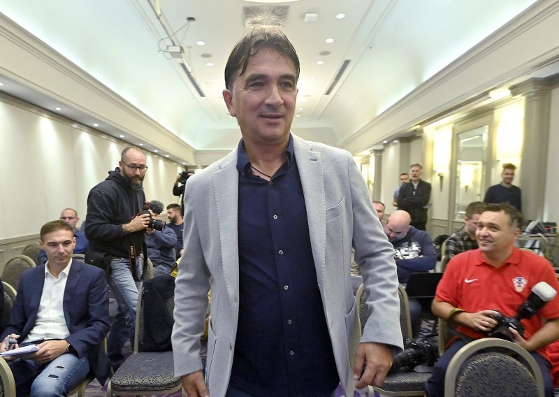 [FOTO] Zlatko Dalić: Dolaze mladi, znaju to i Perišić i Luka... Nezadovoljni neće ići u Katar, ne treba mi to