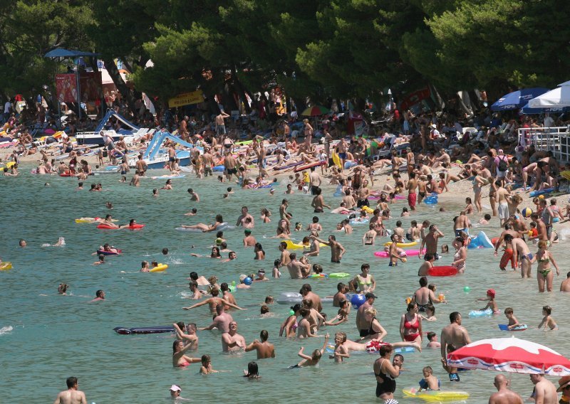 Čuvajte svoje stvari na plažama, kradljivci 'rade' non-stop