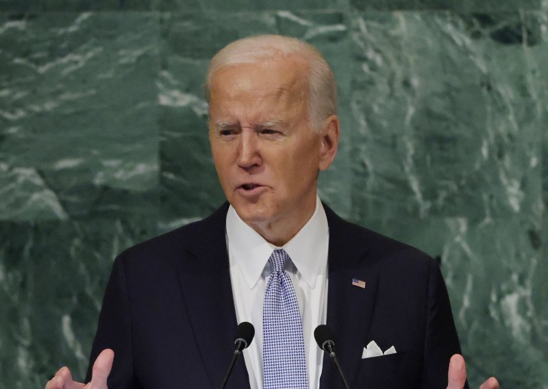 Biden: Uragan Ian mogao bi biti najsmrtonosniji u povijesti Floride