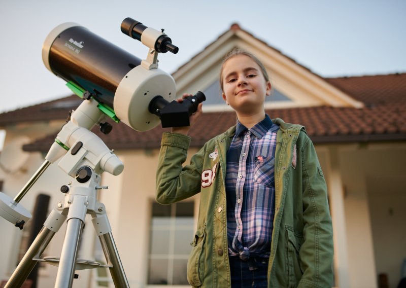 [VIDEO] Uspjela je! Ema Donev koja želi biti astrofizičarka u finalu globalnog natjecanja mladih znanstvenika