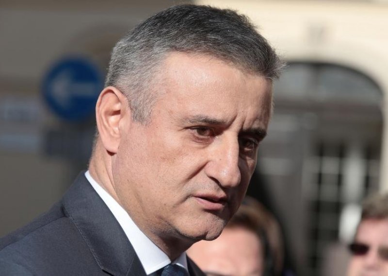 Karamarko o Lozančiću: Čekamo da premijer potpiše smjenu