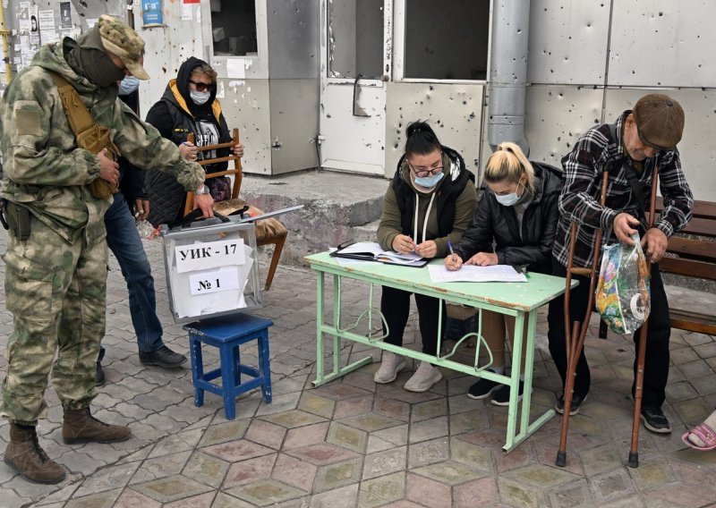 Ukrajina: Referendumi su ništavni i bezvrijedni, nametnite još strože sankcije Rusiji