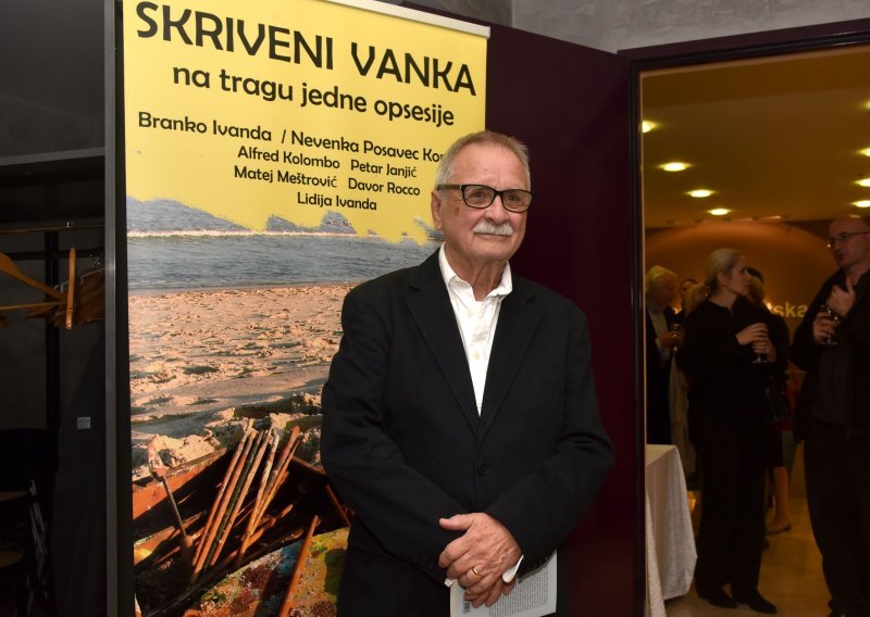 [FOTO] Održana premijera filma 'Skriveni Vanka - na tragu jedne opsesije', autori traže pomoć u razjašnjavanju tajne slikara