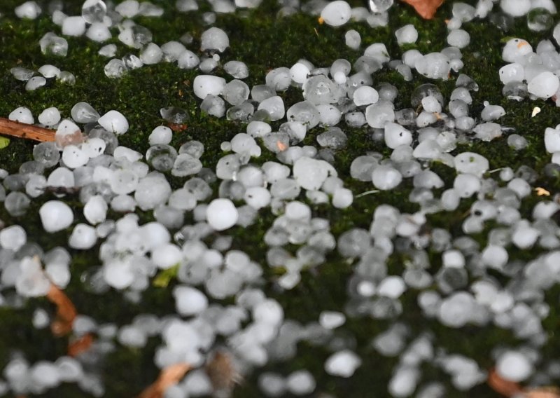 Nevrijeme s tučom ponovno poharalo Zagorje