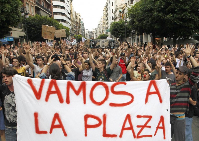 Mladi u Madridu odlučili nastaviti prosvjed