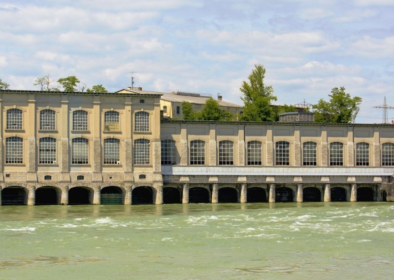 Švicarska ublažava propise o potrošnji vode radi proizvodnje struje