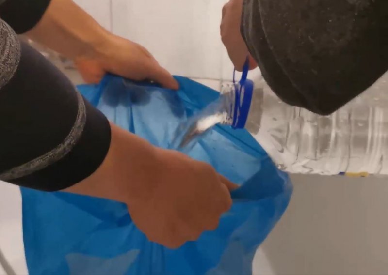 [VIDEO] Odgovor na pitanje svih pitanja, stane li zaista u ZG vrećicu od 40 litara isto toliko vode