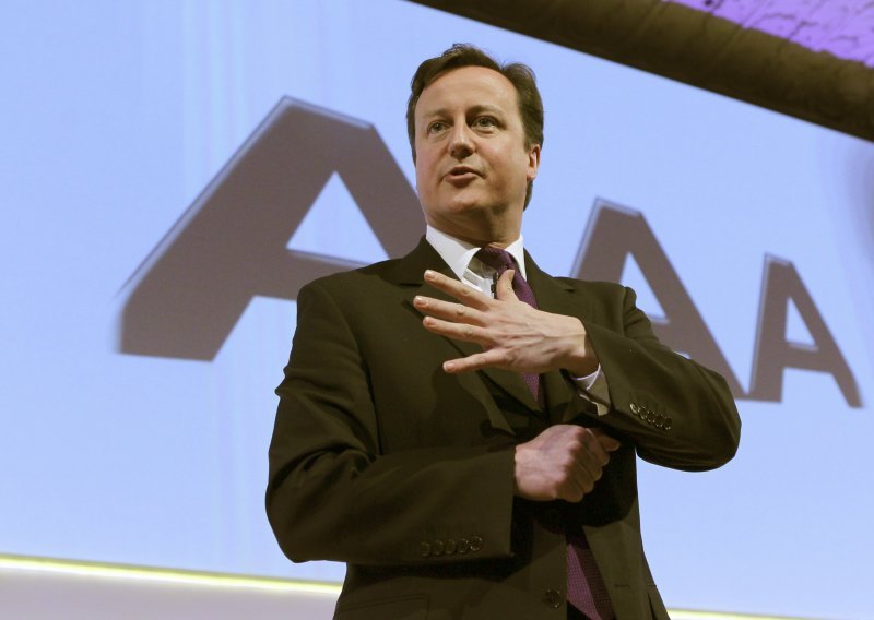 Cameron: Britanija sama odlučuje o izlasku iz EU-a