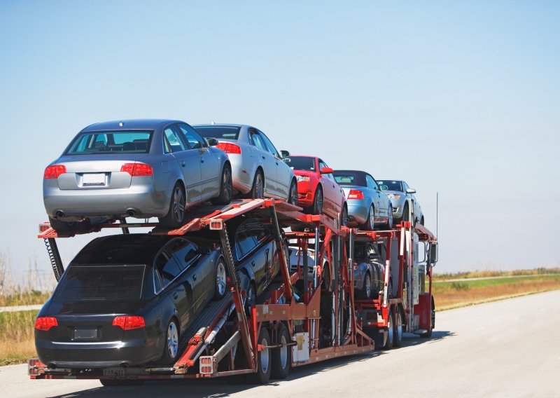 Novi rekord u listopadu: Cijene rabljenih automobila odletjele u nebo