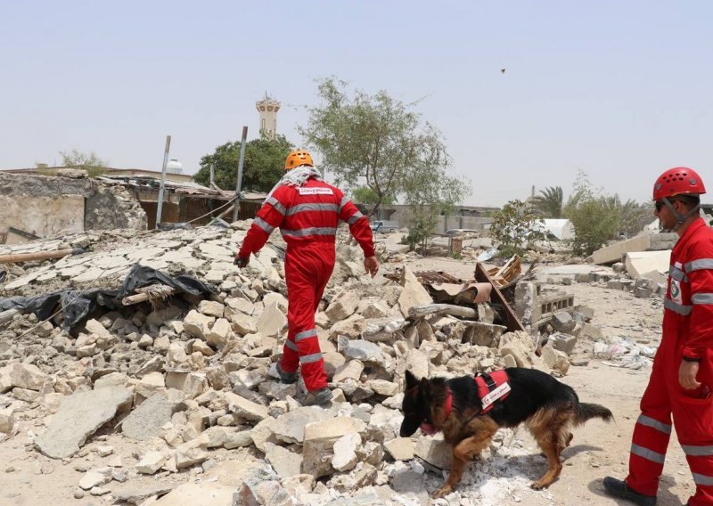 U potresu na sjeverozapadu Irana ozlijeđeno 580 osoba