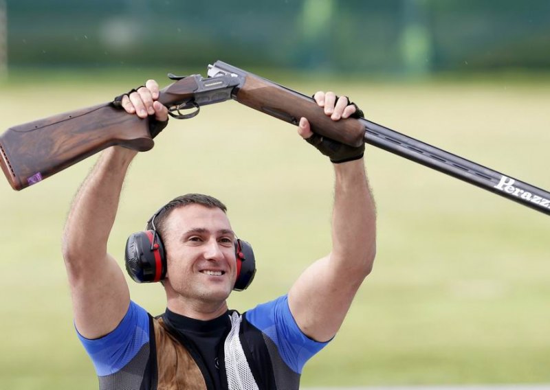 Cernogoraz wins men's trap shooting gold