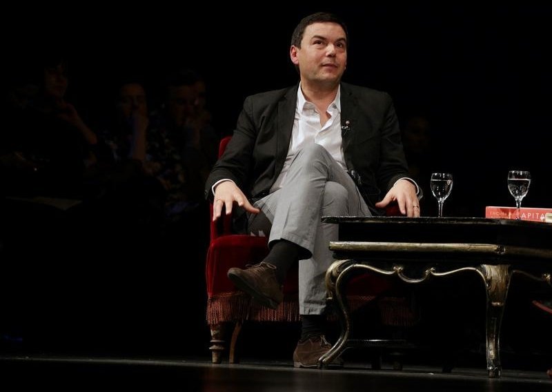 Što je bilo važnije: Biti viđen ili slušati Pikettyja