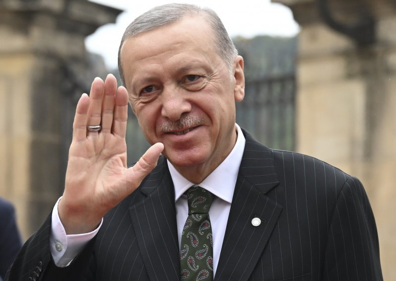 Turska želi odmrznuti proces pristupanja Europskoj uniji, Erdogan zatražio i pomoć Scholza