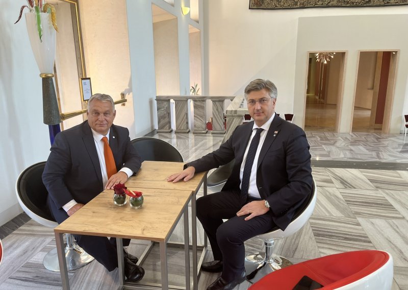 Plenković održao nekoliko bilateralnih sastanaka, evo s kime se susreo u Pragu
