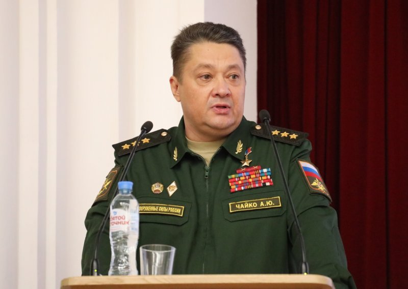 Osipa se ruska vojska: Smijenjen jedan od glavnih vojnih zapovjednika