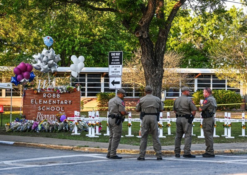 Škole u Uvaldeu više neće čuvati lokalni policajci: Suspendirani dok ne završi istraga o masovnoj pucnjavi iz svibnja