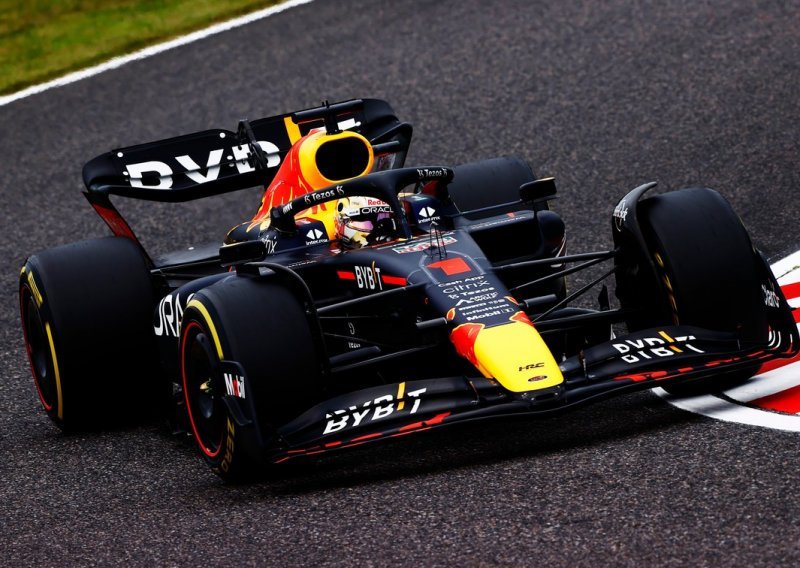 Max Verstappen za samo 10 tisućinki brži od Charlesa Leclerca; Red Bull će na Velikoj nagradi Japana startati ispred dva Ferrarija