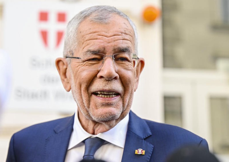 Izbori u Austriji: Za predsjednika ponovno izabran Van der Bellen