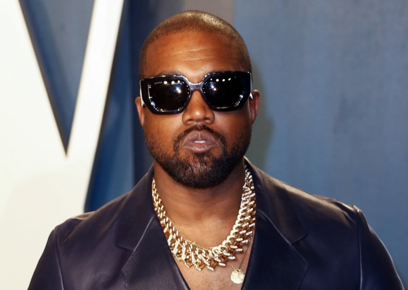 Sve zbog antisemitskih ispada: Kanye West tvrdi da je izgubio 2 milijarde dolara