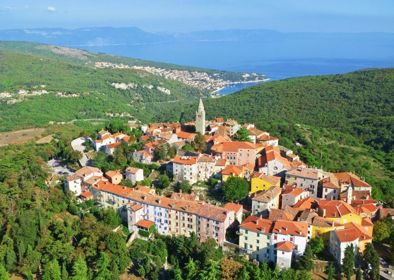 Labinjani mogu ocijeniti gradsku upravu, od gradonačelnika do portira