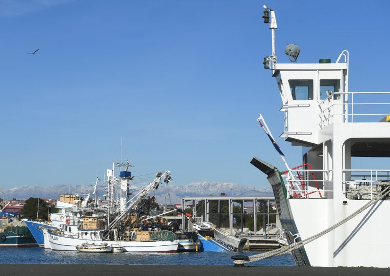 LNG Hrvatska planira opskrbno mjesto za ukapljeni i stlačeni plin u Luci Gaženici