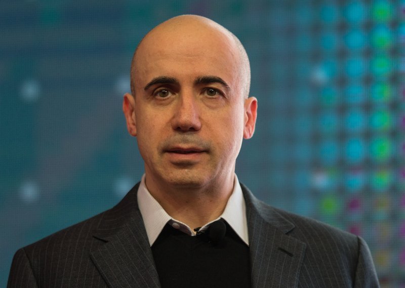 Milijarder Yuri Milner odrekao se ruskoga državljanstva