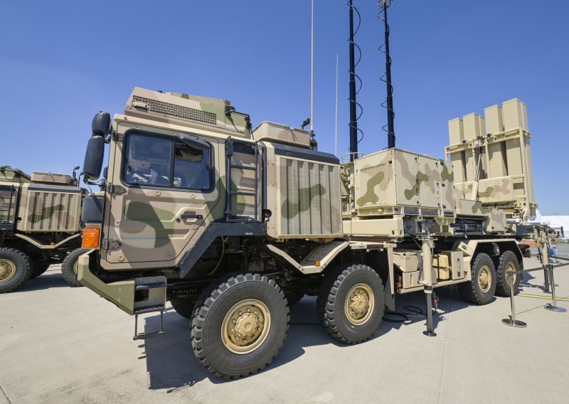 Ukrajina primila prvi od četiri moćna IRIS-T protuzračna sustava od Njemačke