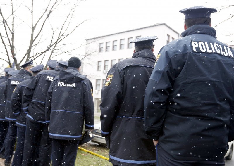 Zbog korupcije uhićeno najmanje pet policajaca u Sarajevu