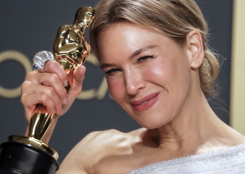 Od Bridget Jones do hladnokrvnog ubojice: Renee Zellweger prošla je trnovit put da od konobarice u striptiz baru stigne do Hollywooda