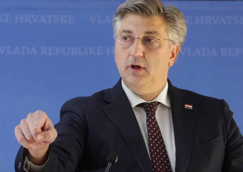 [VIDEO/FOTO] Plenković potvrdio da će šef ZTC-a biti smijenjen, a komentirao i predsjednika: 'Milanović se počeo nenormalno ponašati otkad mu je uhićen prijatelj Kovačević'