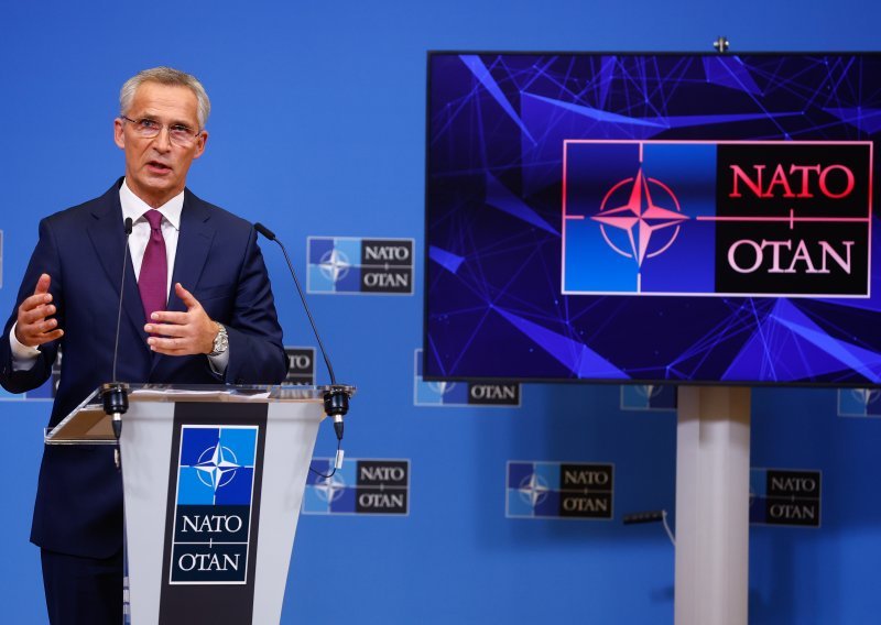 Stoltenberg: 'Rusija se nalazi pod velikim pritiskom'