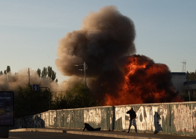 U ruskom napadu na elektranu u Kijevu troje poginulih