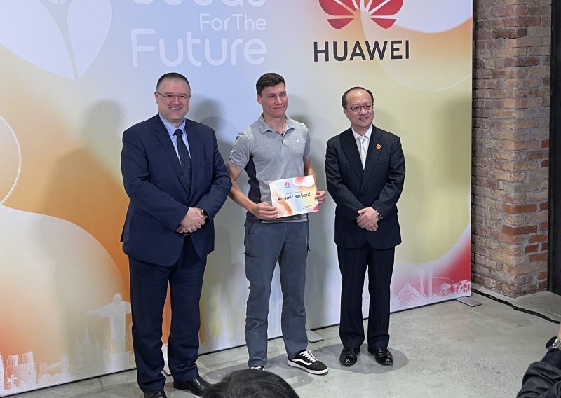 [FOTO] U Zagrebu dodijeljene nagrade sudionicima Huaweijevog programa Seeds for the Future