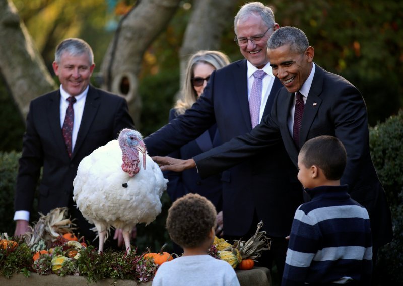 Obama posljednji put pomilovao purice