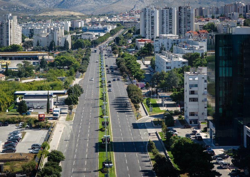 [FOTO] Pronađene dvije desetogodišnje djevojčice nestale danas u Splitu