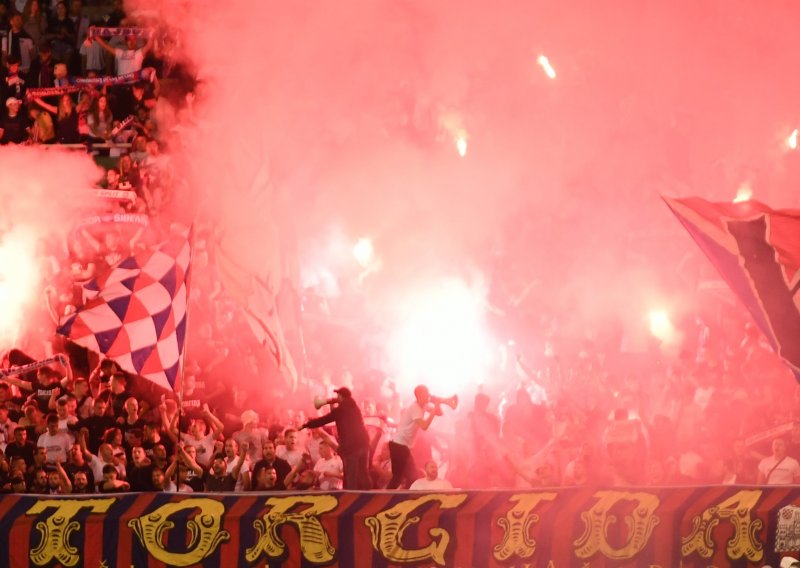 [VIDEO/FOTO] Nogometni spektakl na Poljudu: Hajduk jači za tri povratnika dočekuje nezaustavljivi Dinamo