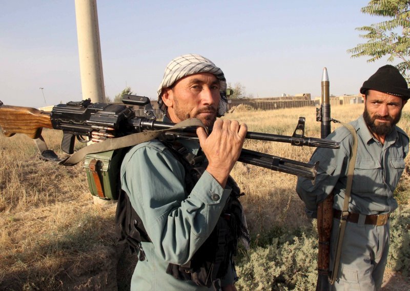 Ulične borbe talibana i afganistanske vojske u Kunduzu