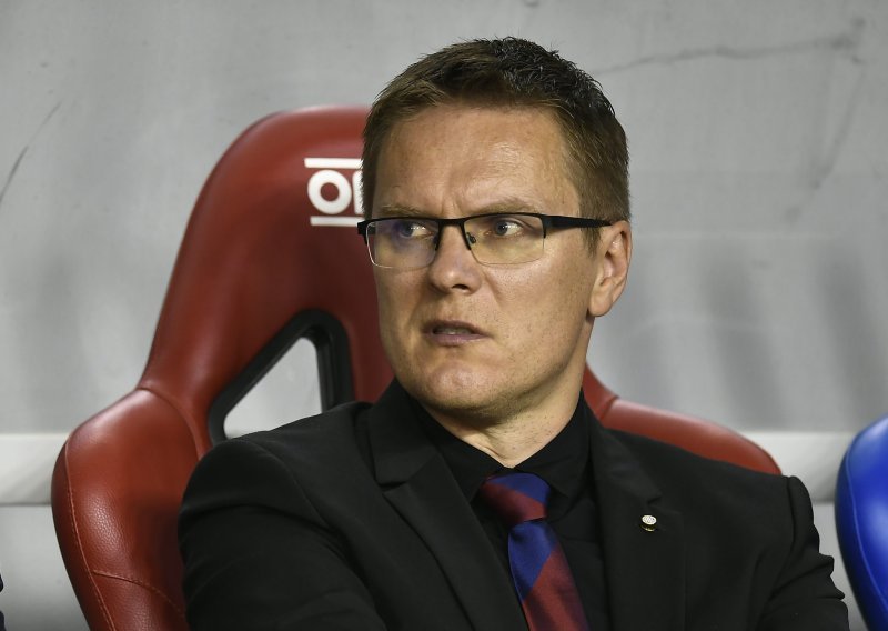 Bivši trener Hajduka odbio je mjesto izbornika reprezentacije Litve jer ga čeka primamljiv posao u Engleskoj
