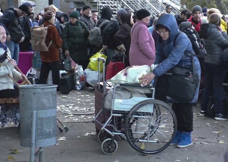 Za vrijeme evakuacije iz Hersona najmanje četiri civila poginula