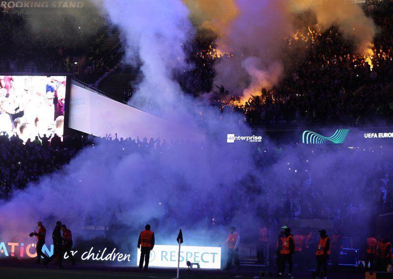 Uefa kaznila Anderlecht zbog grijeha njegovih navijača