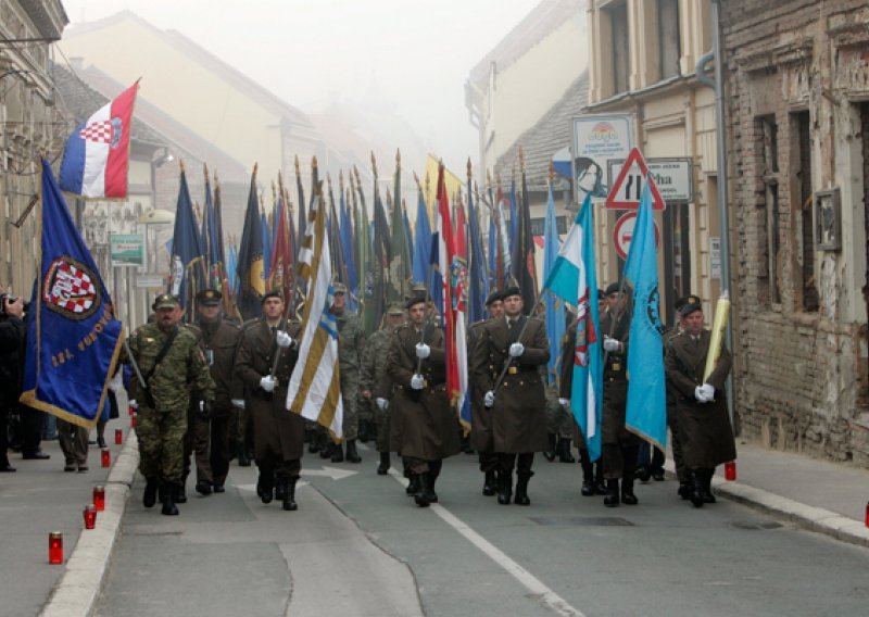 Pupovac ne ide u Vukovar, Srbi objavili 'izjavu sjećanja'