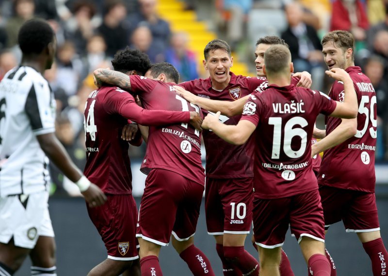 [FOTO] Ivan Jurić i Nikola Vlašić sa svojim Torinom slavili kod velikog iznenađenja lige