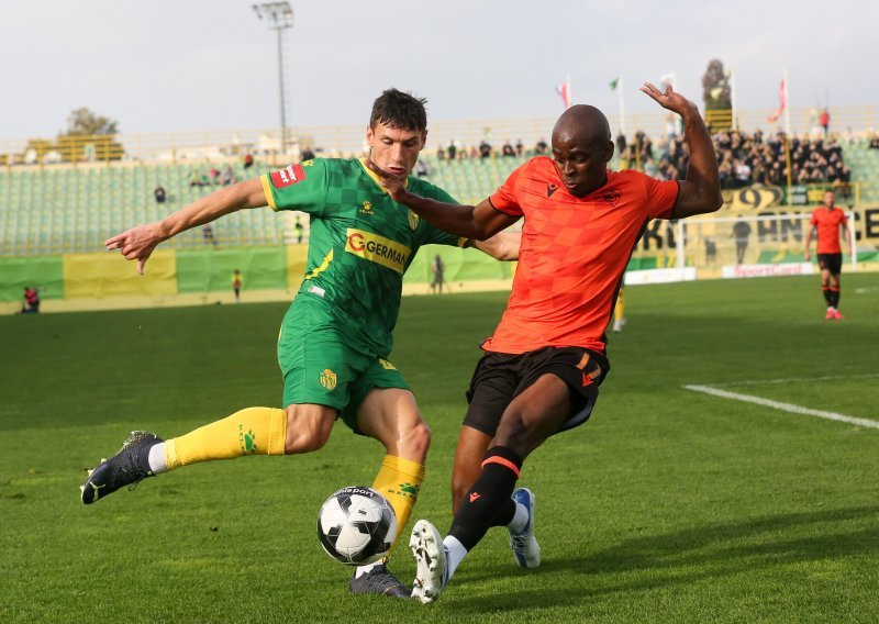 [VIDEO/FOTO] Mali šibenski jubilej, u 14. kolu stigli su do desetog neriješenog rezultata. Prvu priliku imali su u 70.minuti