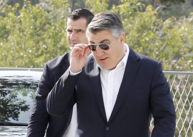 Milanović: O čemu bih razgovarao s Nancy Pelosi? Teme bi bile kurtoazne; na izborima u SAD-u ionako će pobijediti republikanci