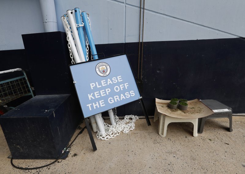 Travnjak Manchester Cityja u savršenom je stanju zbog - češnjaka!